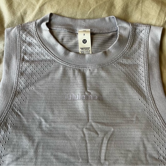 NWT Lululemon Swiftly High-Low Cropped Tank Top in Lavender Frost - Picture 7 of 7